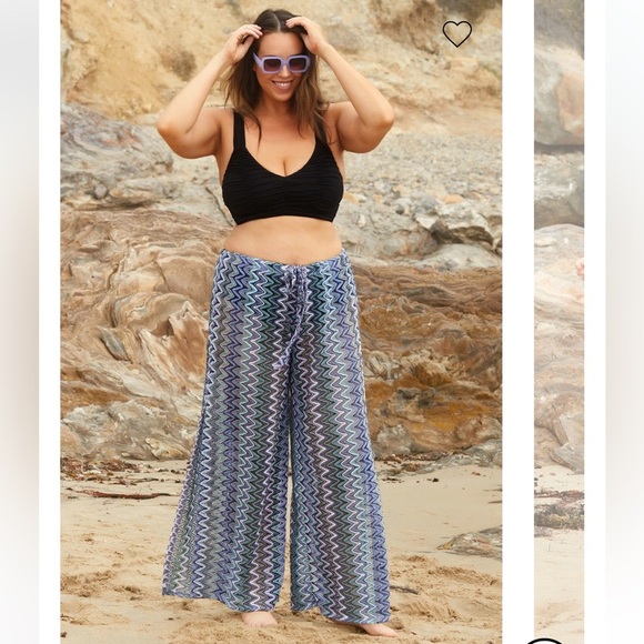 Becca blue crocheted like split leg coverup pants size small - Picture 3 of 16